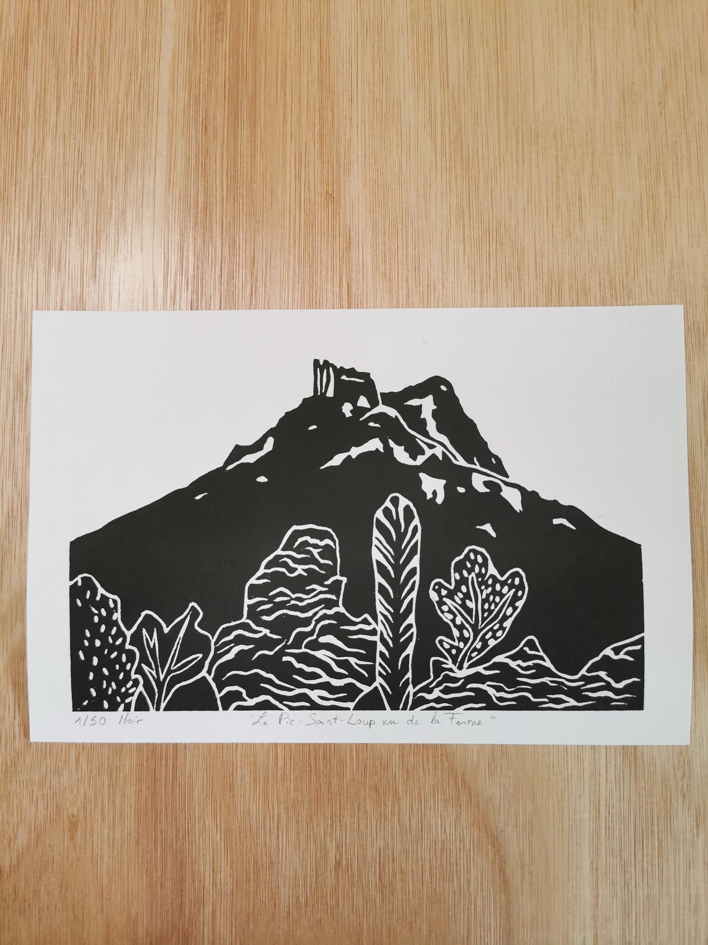 Linogravure - "Le Pic Saint-Loup vu de la ferme"
