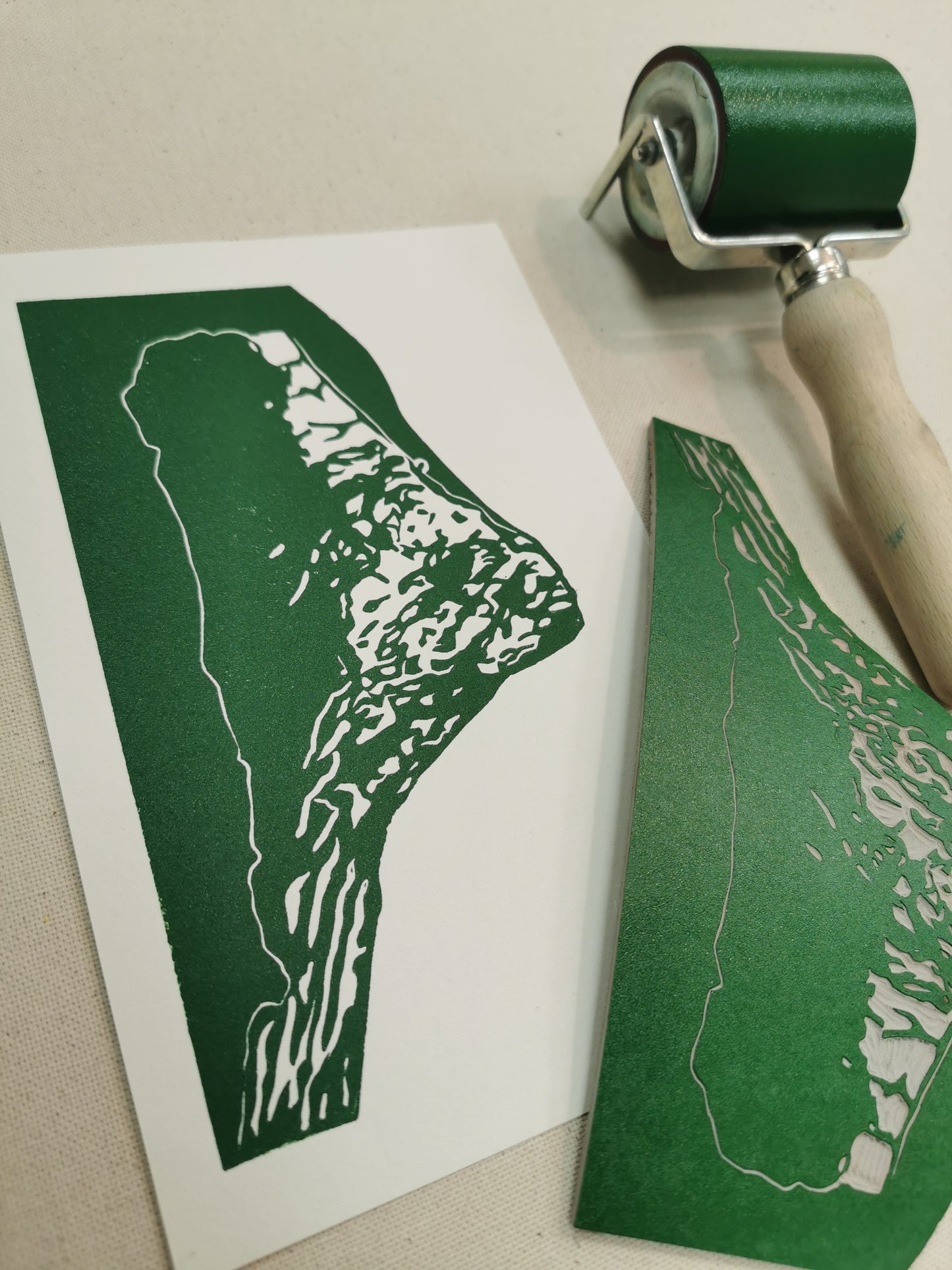 Linogravure - "Le Pic Saint-Loup"