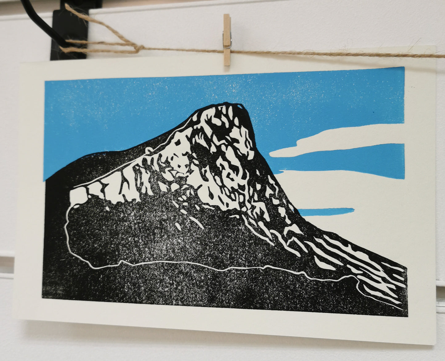 Linogravure - "Le Pic Saint-Loup"