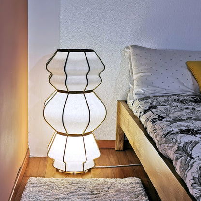 Lampe à poser en bois et papier japonais - modèle NIKKŌ, ŌZU et SAITO