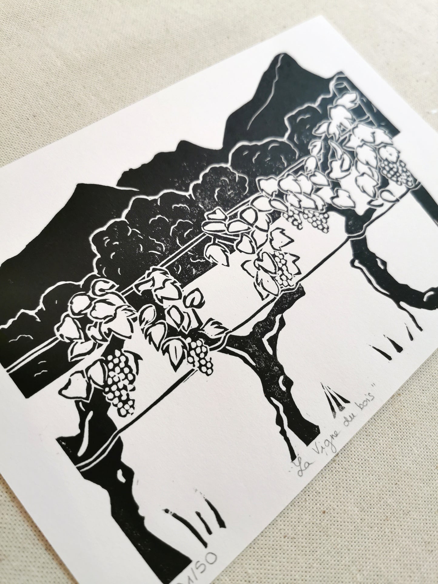 Linogravure - " La Vigne du Bois"